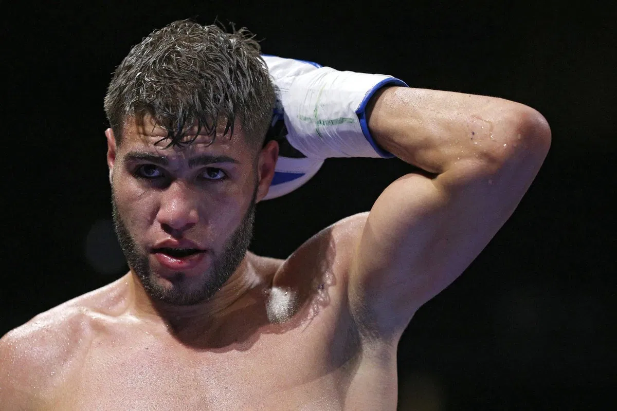 Boxer Prichard Colón Dies at 33 After 2015 Injury