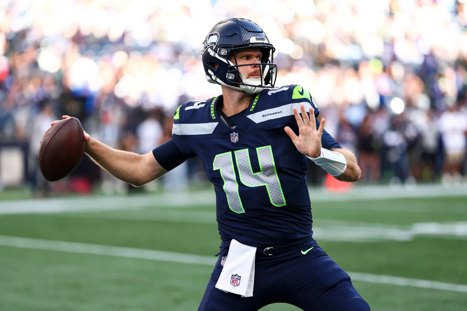 Sam Darnold Injury: Seahawks QB Avoids Hip Fracture