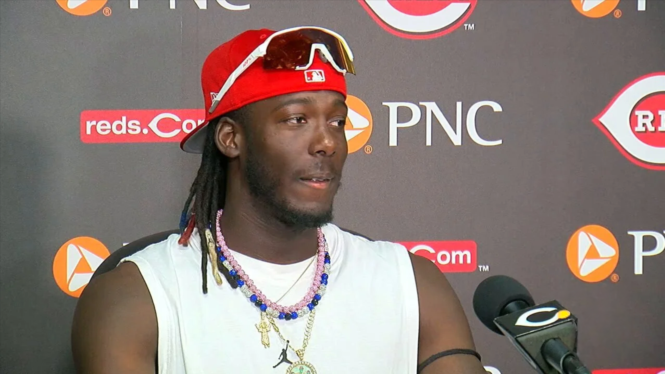the cincinnati reds  rising star  elly de la cruz_4f6c18d3 52e5 429d b830 09c50e345897