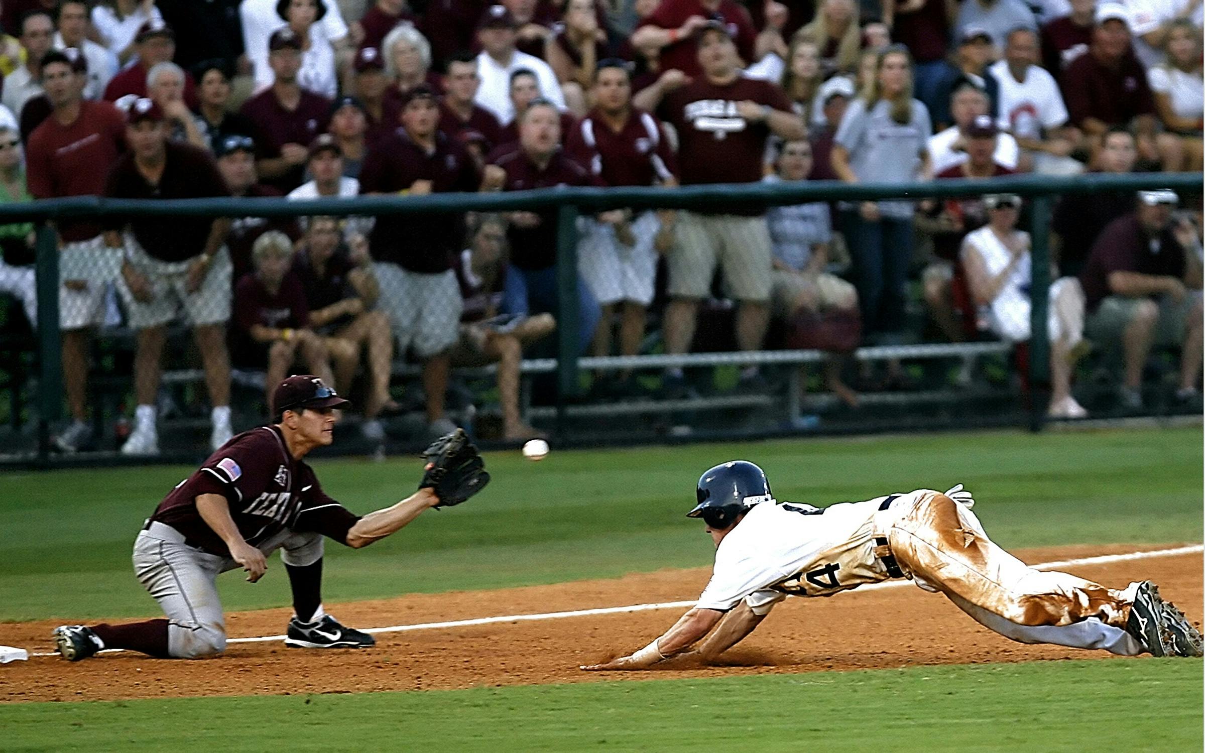 what is a perfect game in baseball _860809b6 29a8 4e11 b26a d98d78131b19