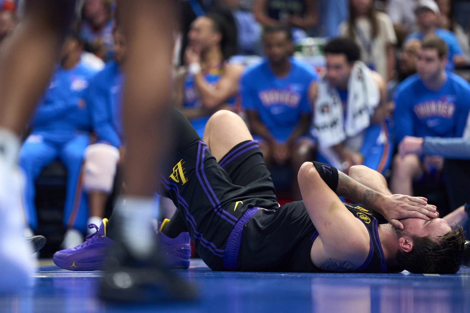 Luka Doncic Injury Update: Lakers Star to Undergo MRI After Hamstring Strain vs. Thunder