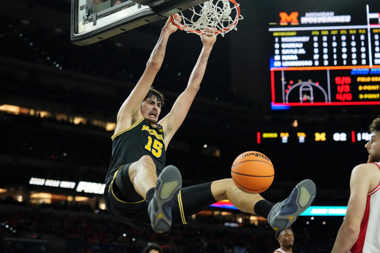 Michigan Basketball Dominates Arizona in Final Four, Advances to National Championship