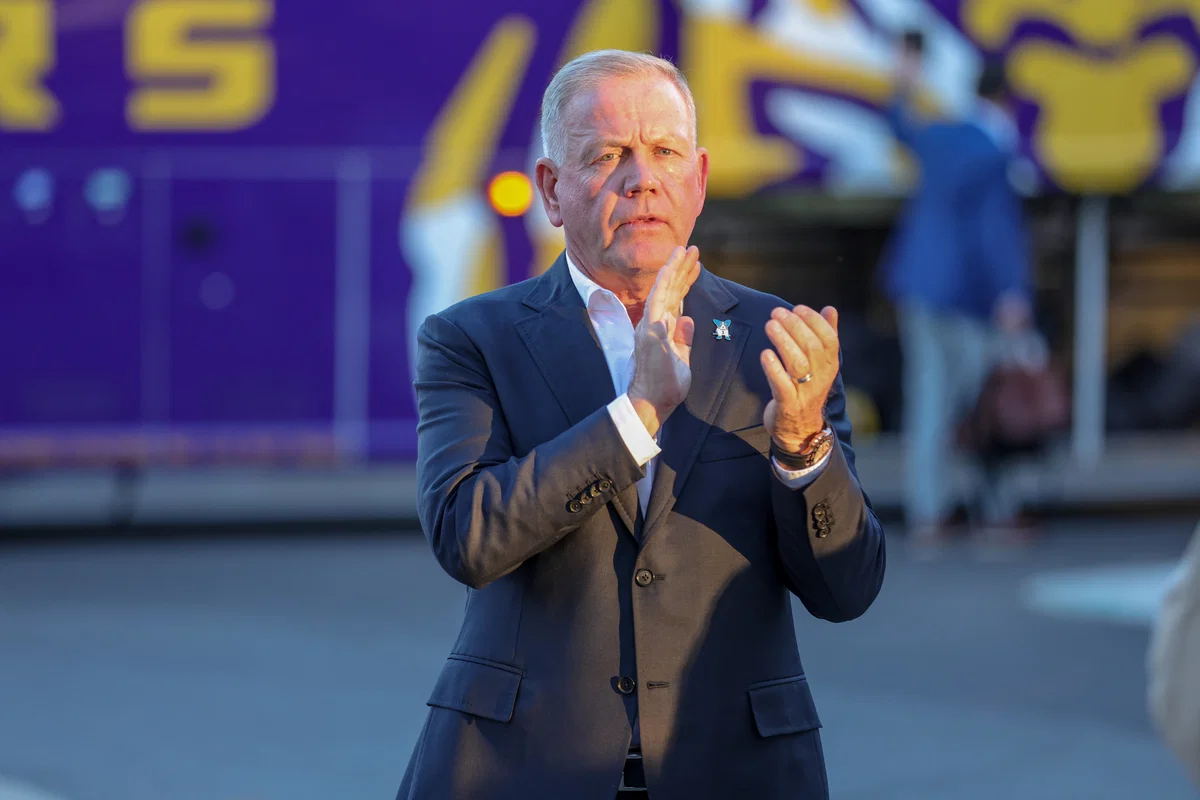 Brian Kelly Lands CBS Sports Analyst Role After LSU Firing