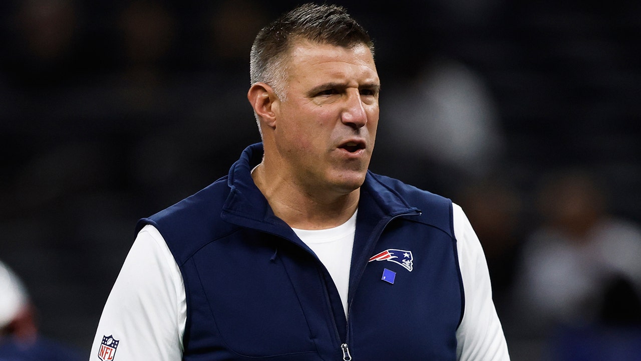 Mike Vrabel Scandal: Patriots Coach to Skip NFL Draft for Counseling as New Photos Surface